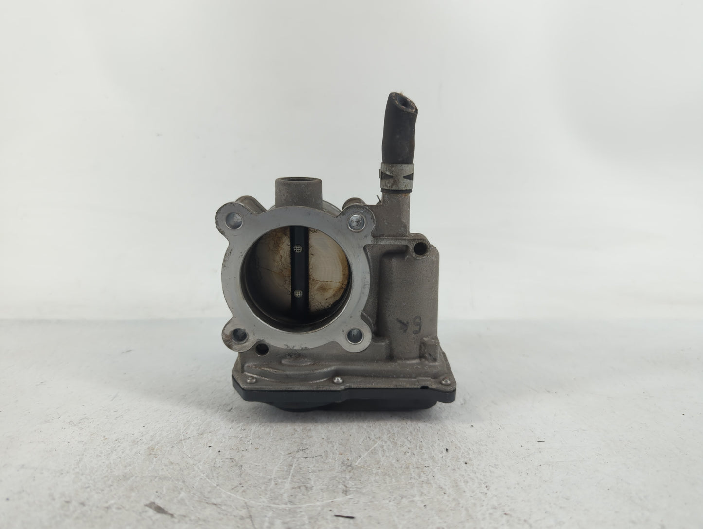 2011-2019 Toyota Corolla Throttle Body P/N:22030-0T080 Fits Fits 2011 2012 2013 2014 2015 2016 2017 2018 2019 OEM Used Auto 