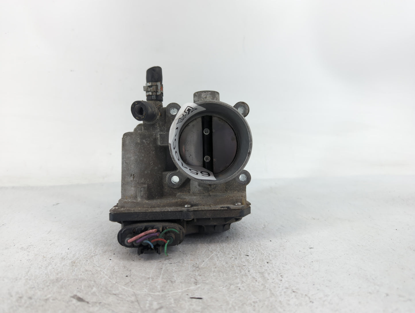 2011-2019 Toyota Corolla Throttle Body P/N:22030-0T080 Fits Fits 2011 2012 2013 2014 2015 2016 2017 2018 2019 OEM Used Auto 