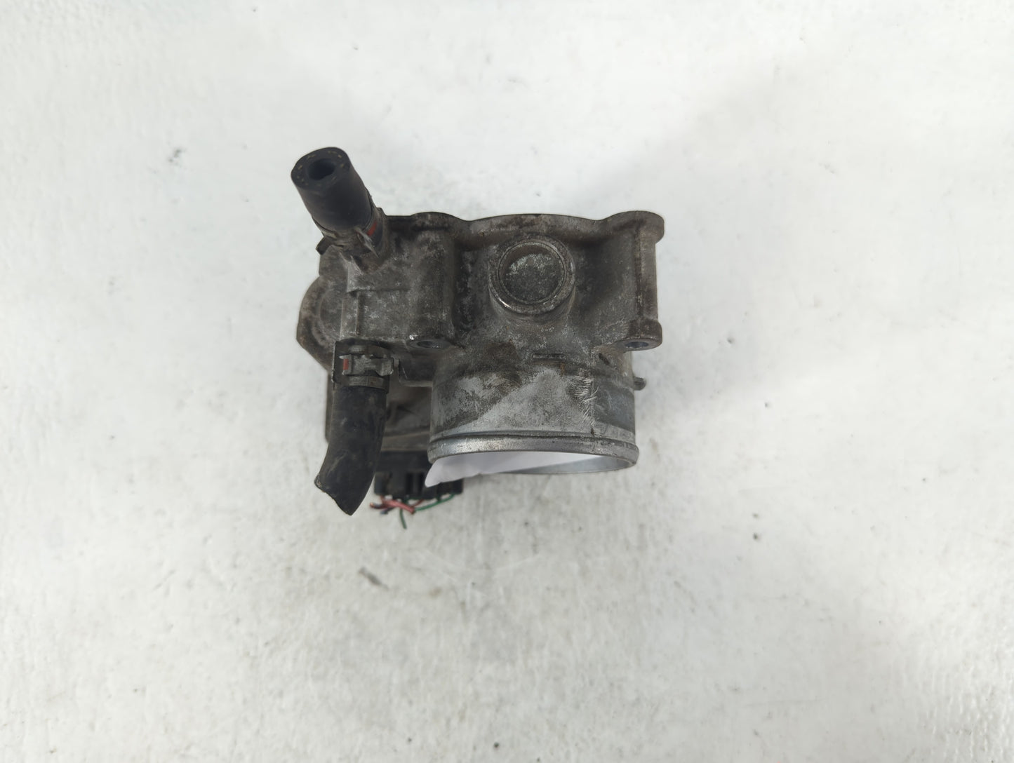2011-2019 Toyota Corolla Throttle Body P/N:22030-0T080 Fits Fits 2011 2012 2013 2014 2015 2016 2017 2018 2019 OEM Used Auto 