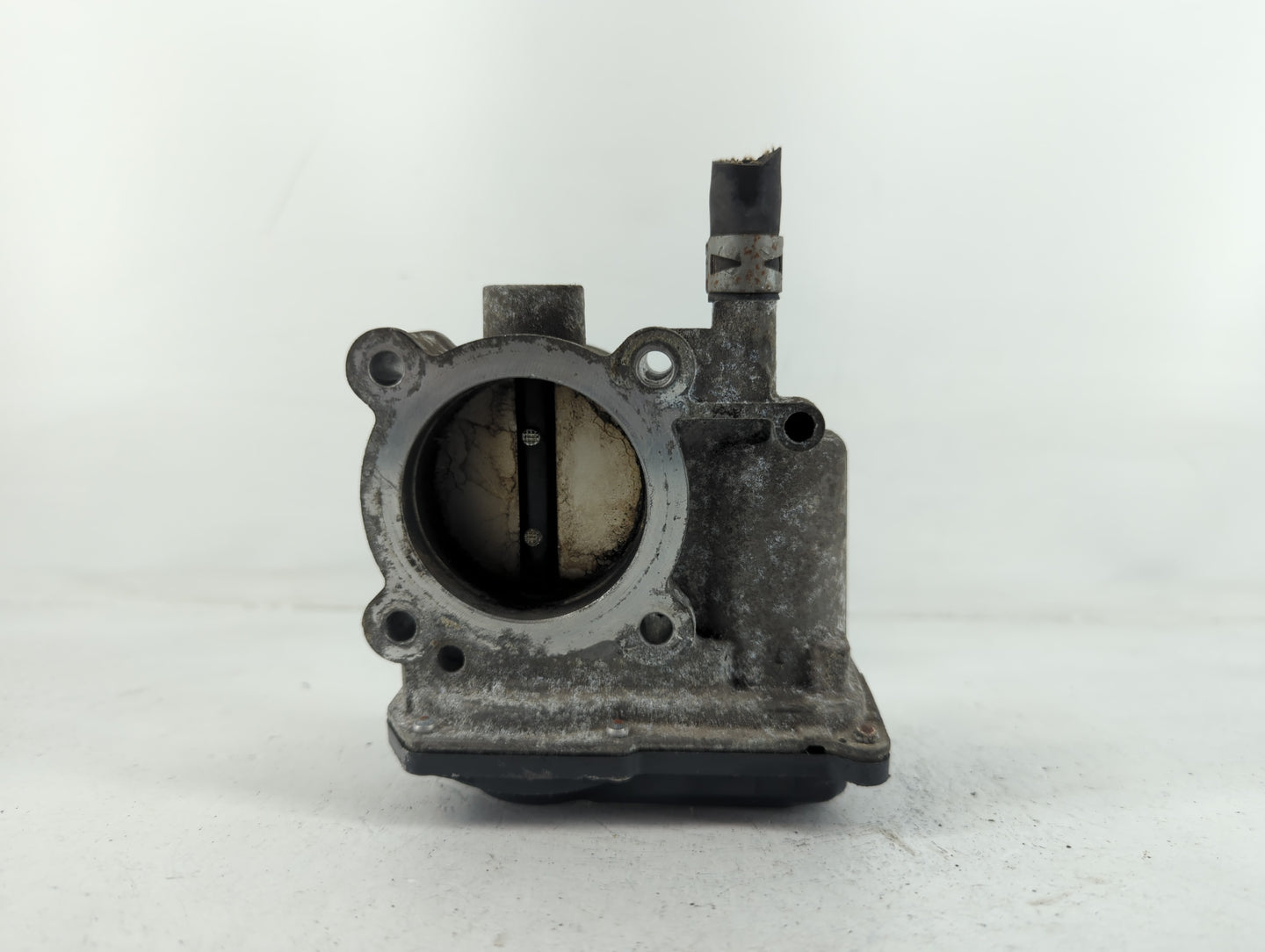 2011-2019 Toyota Corolla Throttle Body P/N:22030-0T080 Fits Fits 2011 2012 2013 2014 2015 2016 2017 2018 2019 OEM Used Auto 