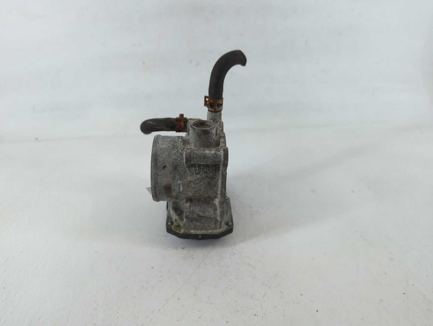 2011-2019 Toyota Corolla Throttle Body P/N:22030-0T080 Fits Fits 2011 2012 2013 2014 2015 2016 2017 2018 2019 OEM Used Auto 