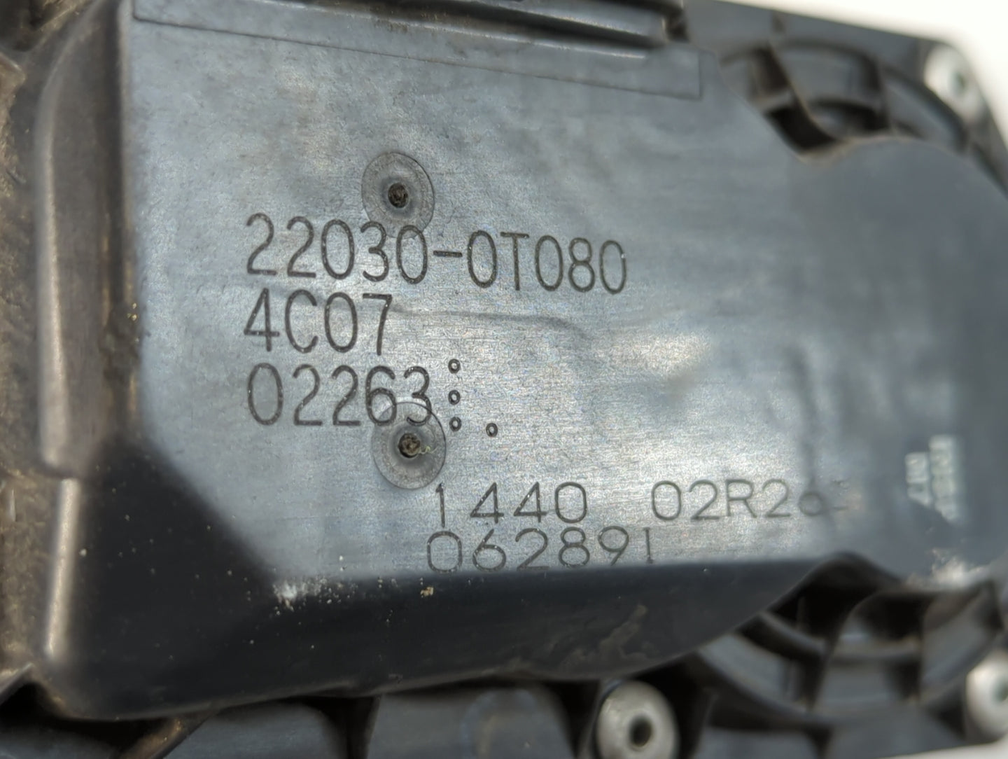 2011-2019 Toyota Corolla Throttle Body P/N:22030-0T080 Fits Fits 2011 2012 2013 2014 2015 2016 2017 2018 2019 OEM Used Auto 