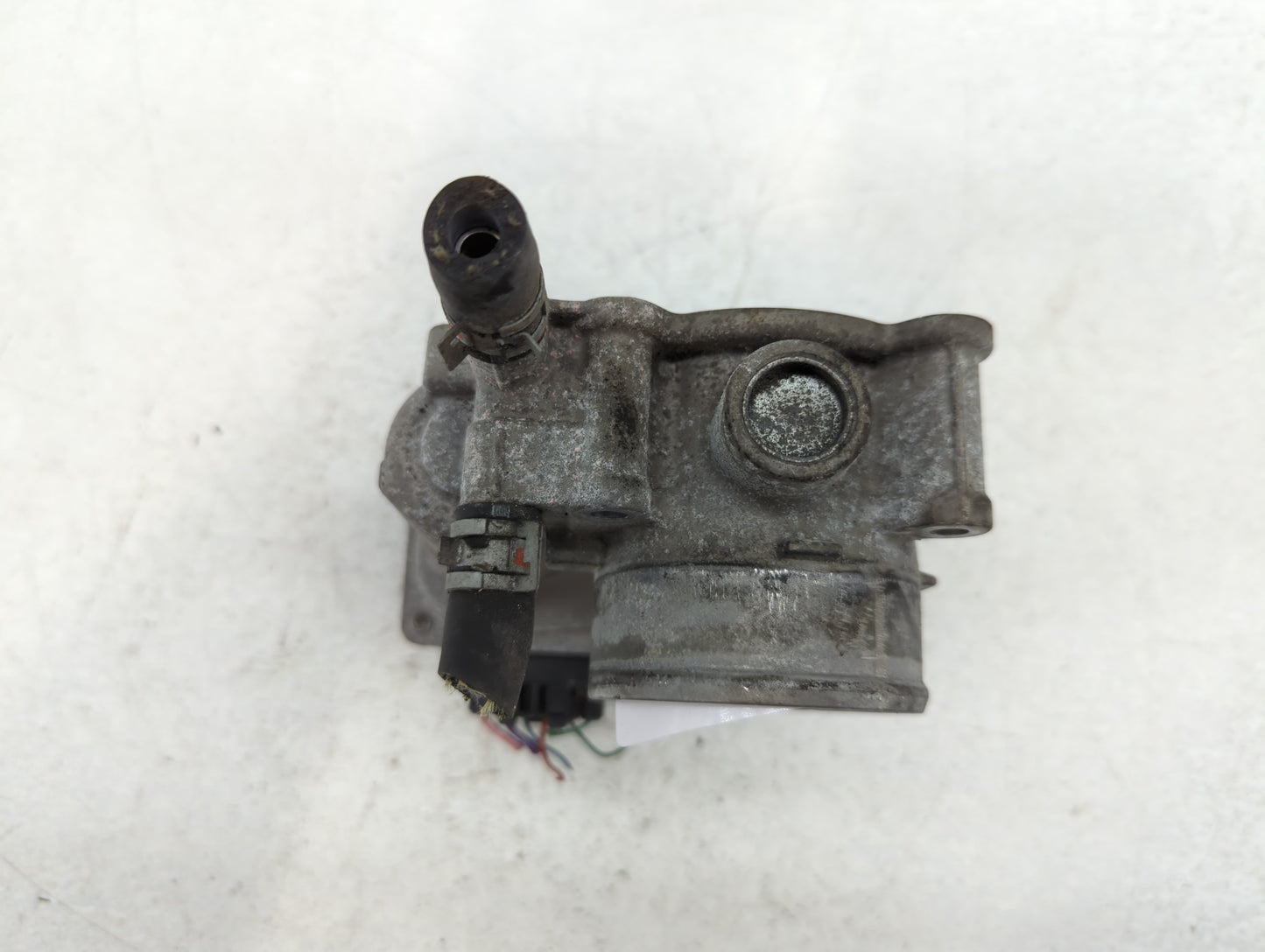 2011-2019 Toyota Corolla Throttle Body P/N:22030-0T080 Fits Fits 2011 2012 2013 2014 2015 2016 2017 2018 2019 OEM Used Auto 