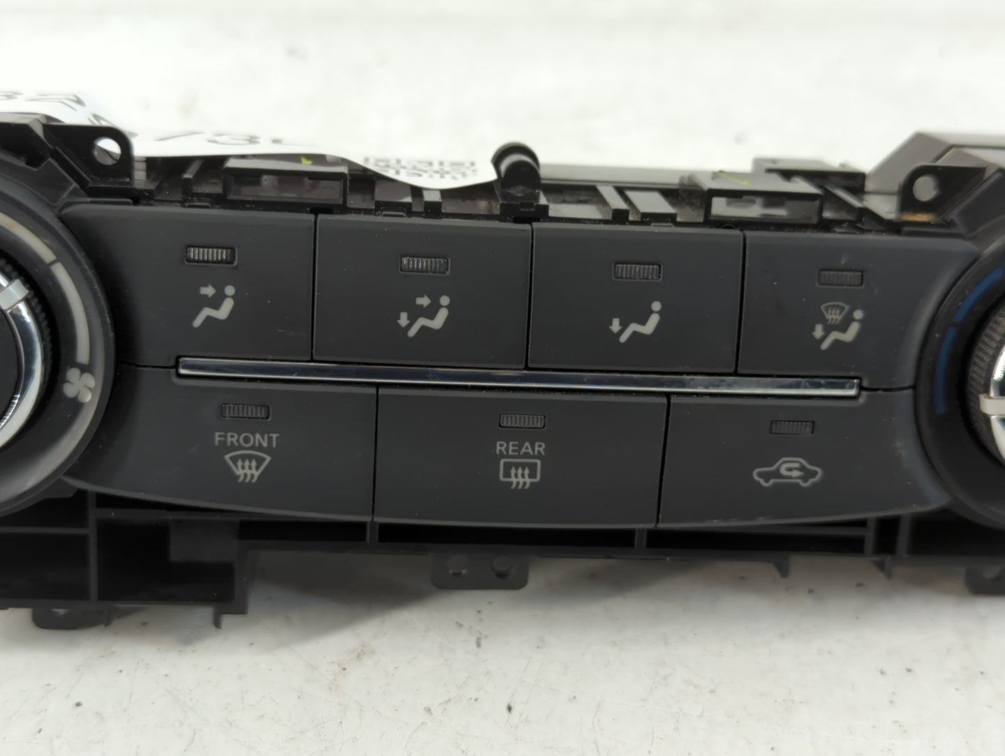 2014-2016 Toyota Corolla Climate Control Module Temperature AC/Heater Replacement P/N:275004AT2A Fits Fits 2014 2015 2016 OE