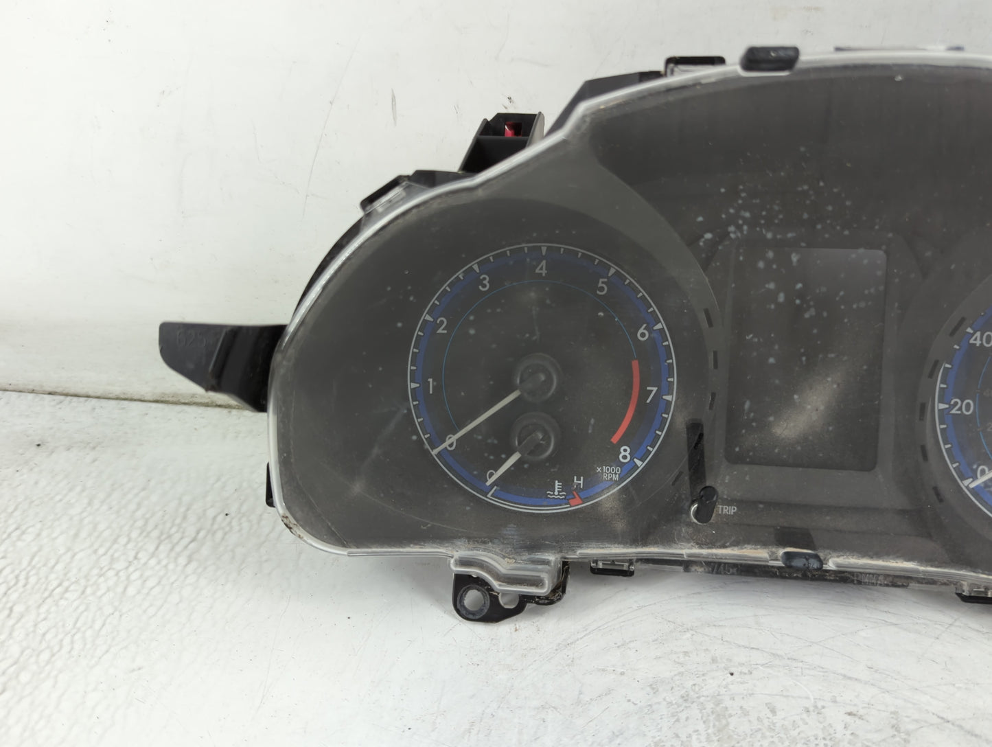 2014-2016 Toyota Corolla Instrument Cluster Speedometer Gauges P/N:PP-TD40 Fits Fits 2014 2015 2016 OEM Used Auto Parts - Oe