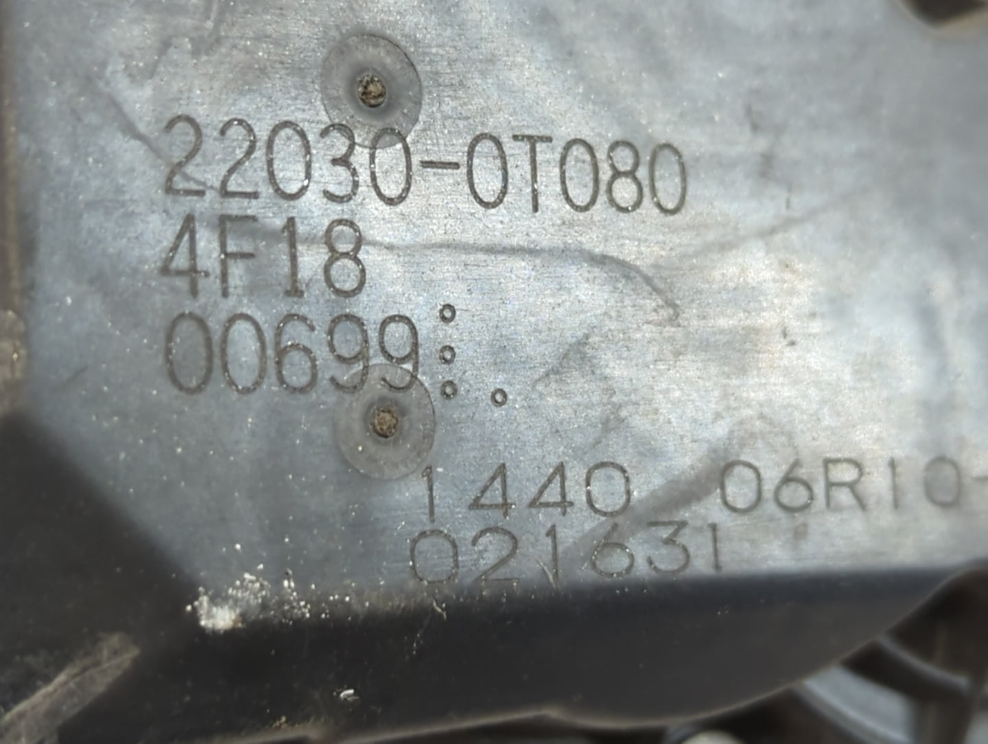 2011-2019 Toyota Corolla Throttle Body P/N:22030-0T080 Fits Fits 2011 2012 2013 2014 2015 2016 2017 2018 2019 OEM Used Auto 