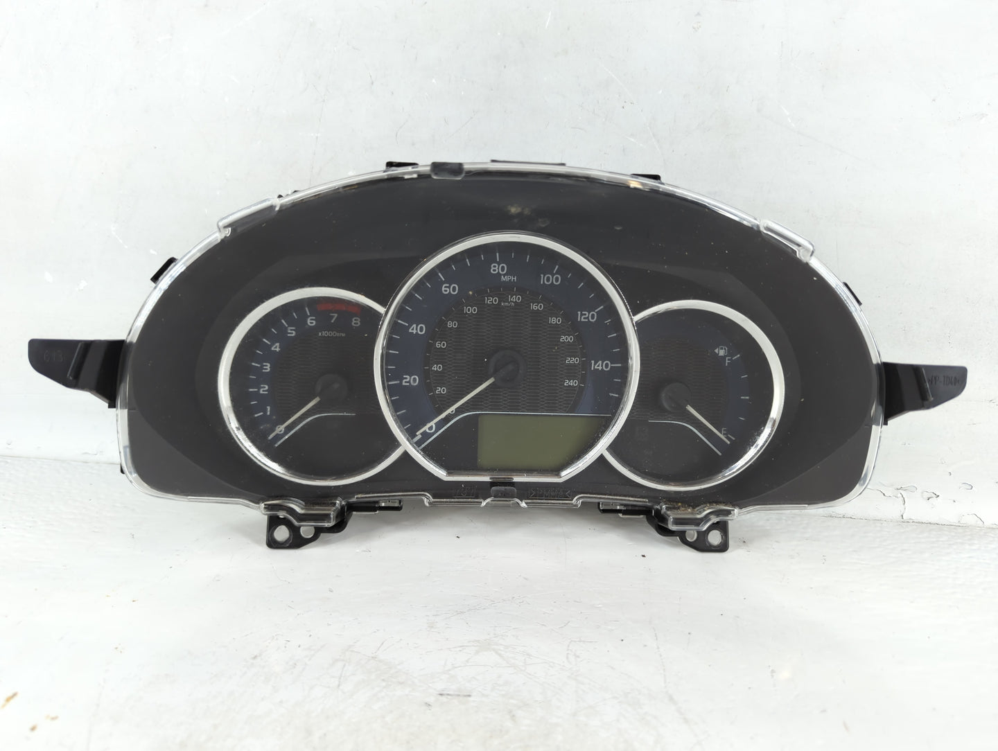 2014-2016 Toyota Corolla Instrument Cluster Speedometer Gauges P/N:83800-0ZX10 Fits Fits 2014 2015 2016 OEM Used Auto Parts 