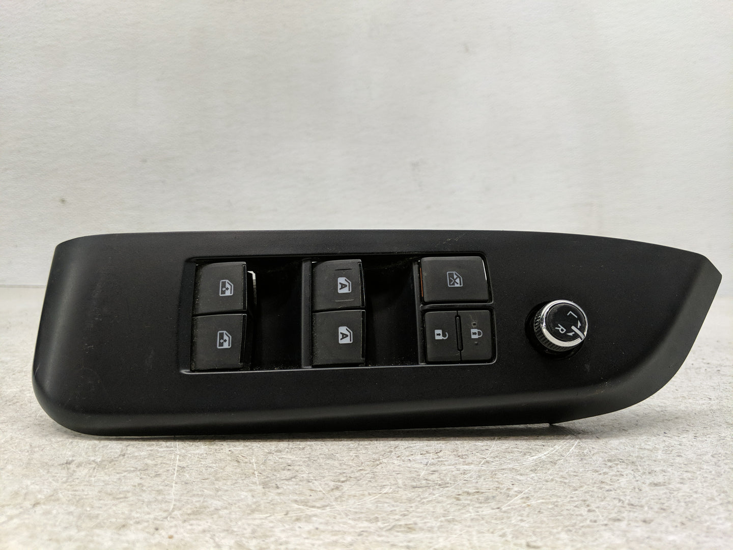 2014-2019 Toyota Highlander Master Power Window Switch Replacement Driver Side Left P/N:84820-0E020 Fits OEM Used Auto Parts