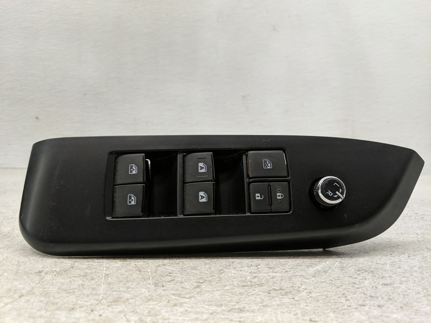 2014-2019 Toyota Highlander Master Power Window Switch Replacement Driver Side Left P/N:84820-0E020 Fits OEM Used Auto Parts