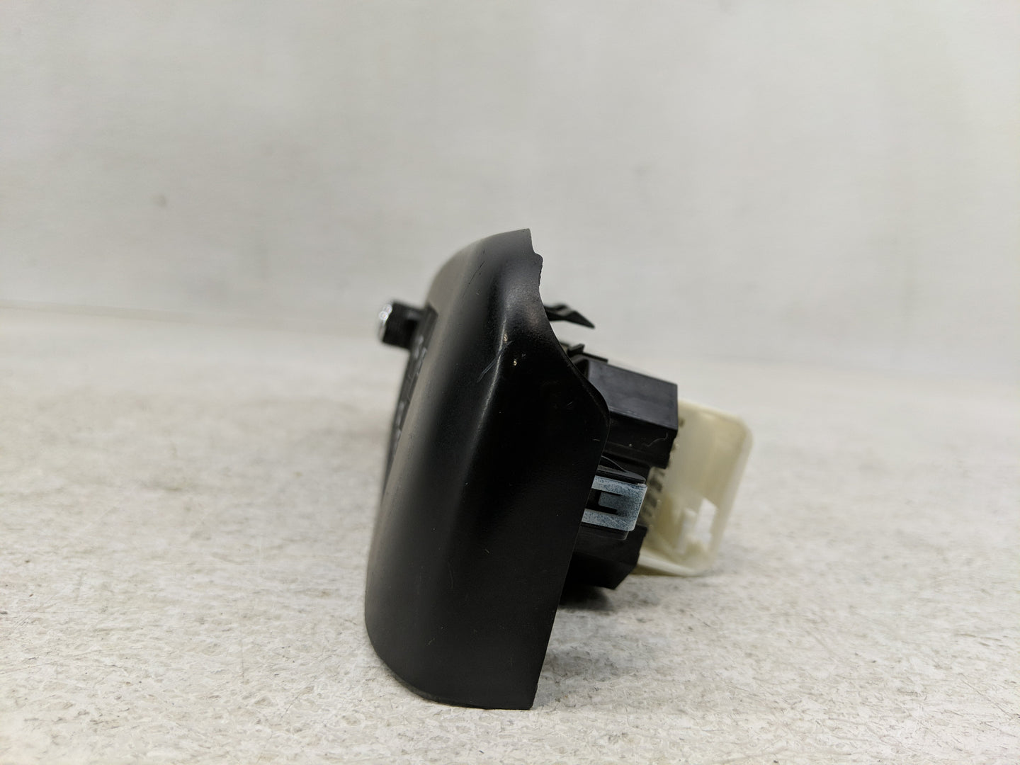 2014-2019 Toyota Highlander Master Power Window Switch Replacement Driver Side Left P/N:84820-0E020 Fits OEM Used Auto Parts