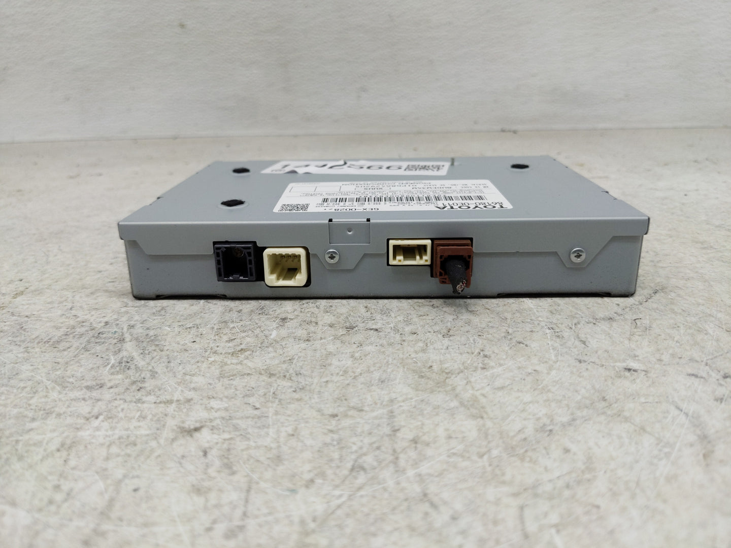 2014-2019 Toyota Highlander Radio AM FM Cd Player Receiver Replacement P/N:86180-0E011 Fits OEM Used Auto Parts - Oemusedaut