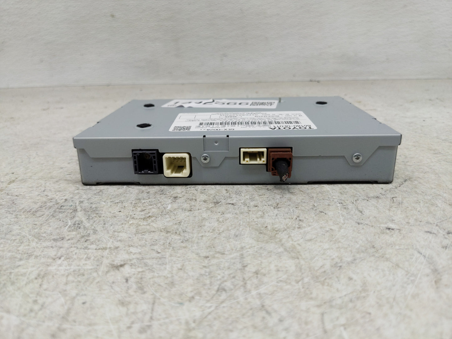 2014-2019 Toyota Highlander Radio AM FM Cd Player Receiver Replacement P/N:86180-0E011 Fits OEM Used Auto Parts - Oemusedaut