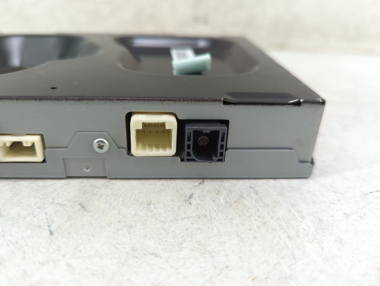 2014-2019 Toyota Highlander Tuner Satellite Receiver - Oemusedautoparts1.com