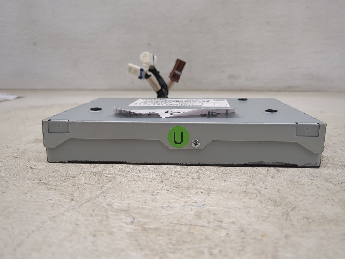 2014-2019 Toyota Highlander Tuner Satellite Receiver 1468261 - Oemusedautoparts1.com