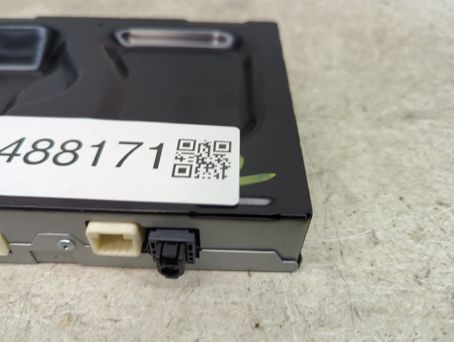 2014-2019 Toyota Highlander Tuner Satellite Receiver 1488171 - Oemusedautoparts1.com