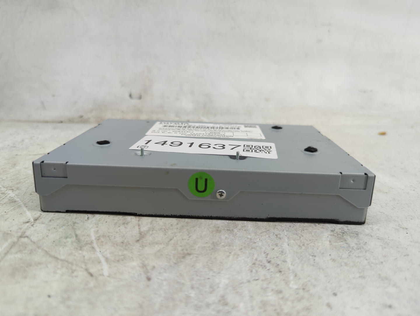 2014-2019 Toyota Highlander Tuner Satellite Receiver 1491637 - Oemusedautoparts1.com