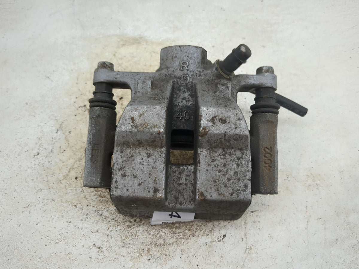 2014-2019 Toyota Highlander Rear Passenger Right Brake Caliper - Oemusedautoparts1.com