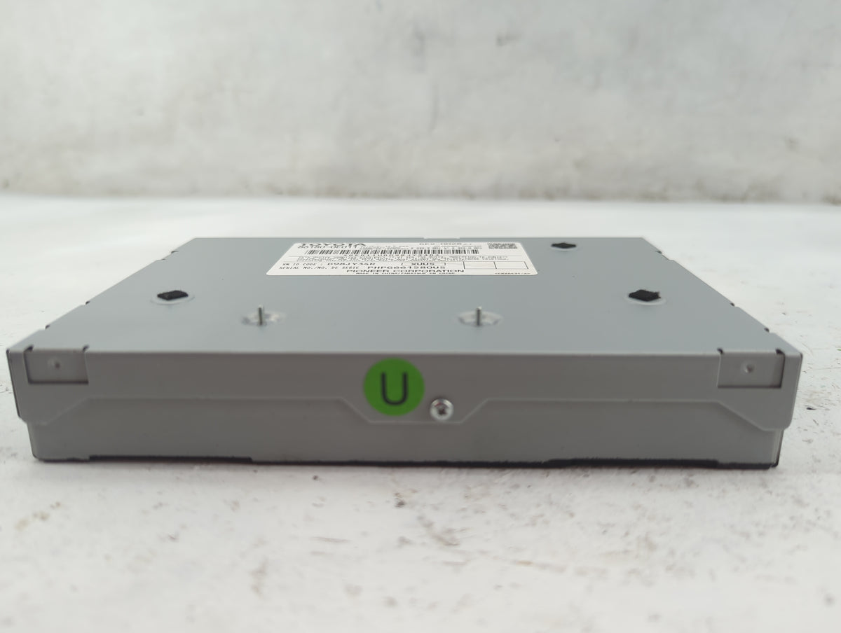2014-2019 Toyota Highlander Tuner Satellite Receiver 1517957 - Oemusedautoparts1.com