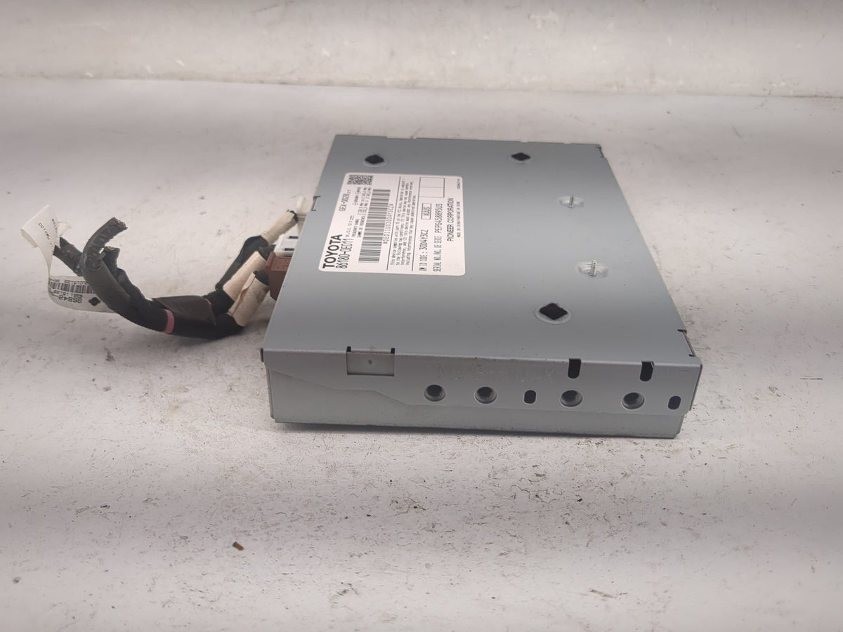 2014-2019 Toyota Highlander Tuner Satellite Receiver 1518425 - Oemusedautoparts1.com