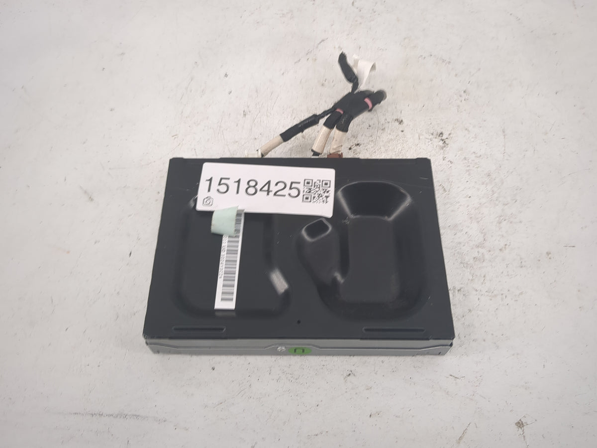 2014-2019 Toyota Highlander Tuner Satellite Receiver 1518425 - Oemusedautoparts1.com