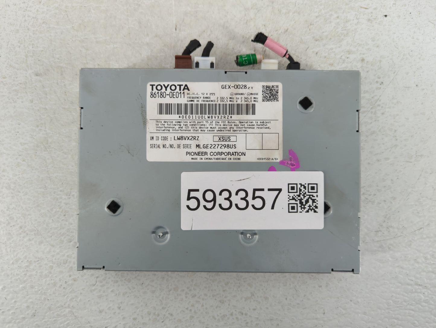 2014-2019 Toyota Highlander Radio AM FM Cd Player Receiver Replacement P/N:86180-0E011 Fits OEM Used Auto Parts - Oemusedaut