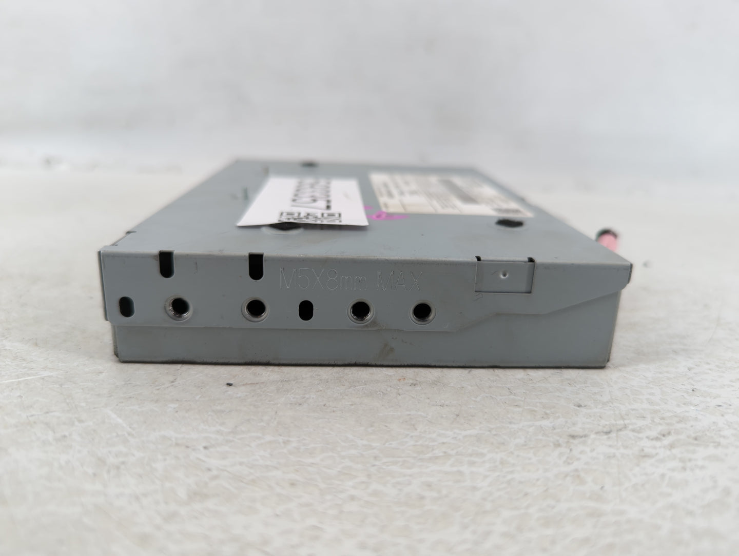 2014-2019 Toyota Highlander Radio AM FM Cd Player Receiver Replacement P/N:86180-0E011 Fits OEM Used Auto Parts - Oemusedaut