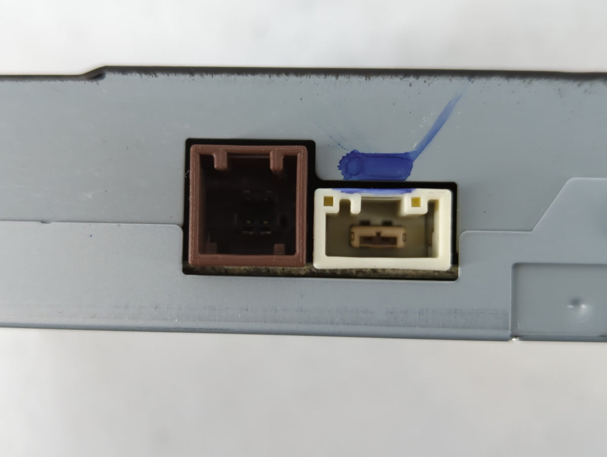 2014-2019 Toyota Highlander Am Fm Cd Player Radio Receiver 744662 - Oemusedautoparts1.com