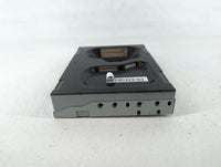 2014-2019 Toyota Highlander Am Fm Cd Player Radio Receiver - Oemusedautoparts1.com