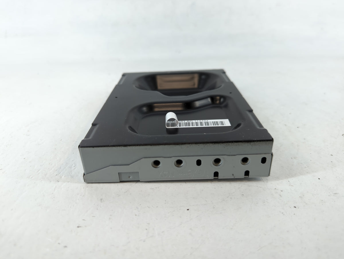 2014-2019 Toyota Highlander Am Fm Cd Player Radio Receiver 744662 - Oemusedautoparts1.com