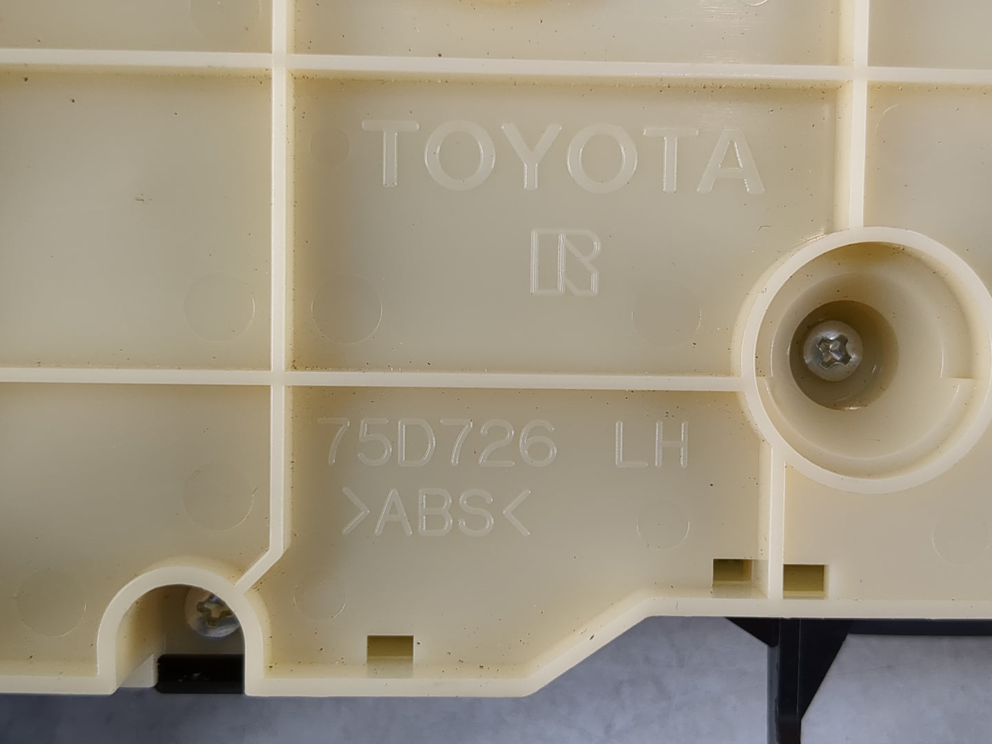 2013-2015 Toyota Prius Climate Control Module Temperature AC/Heater Replacement P/N:75D726 Fits Fits 2013 2014 2015 OEM Used