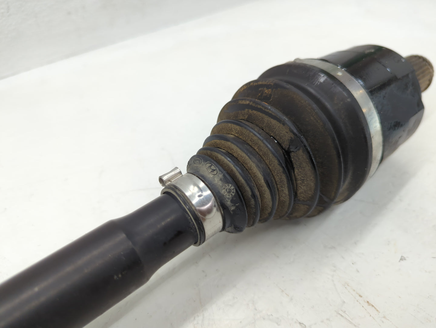 2010-2015 Toyota Prius Axle Shaft Front Driver Cv C/v 1119868 - Oemusedautoparts1.com