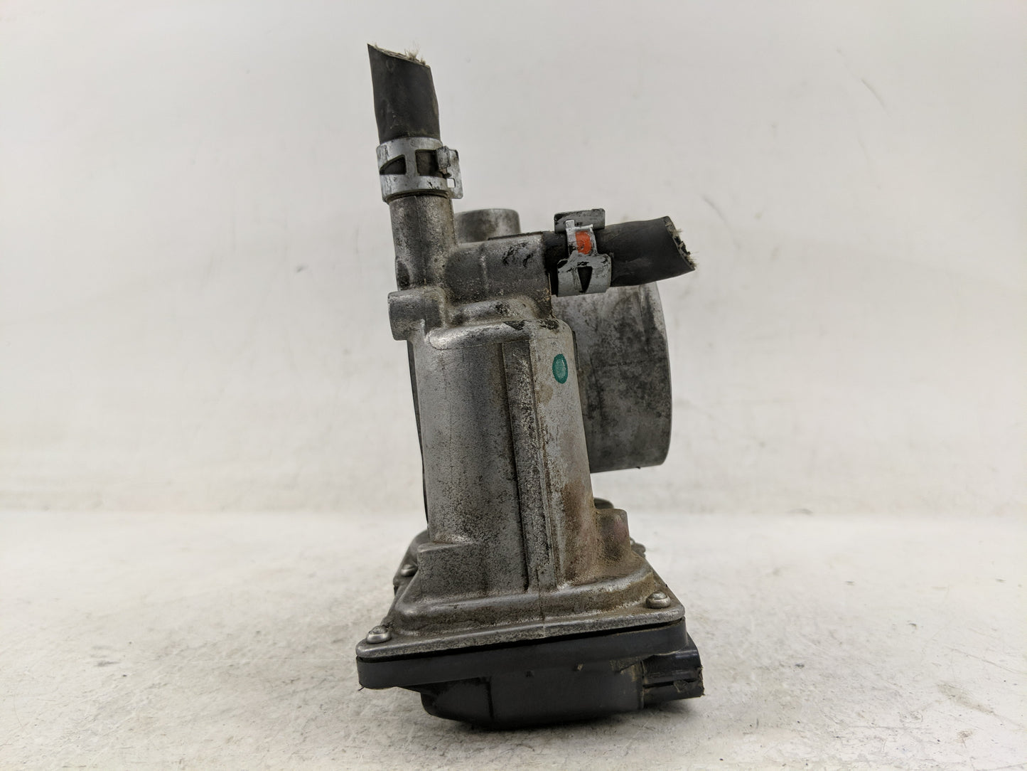 2010-2022 Toyota Prius Throttle Body P/N:22030-37060 Fits Fits 2010 2011 2012 2013 2014 2015 2016 2017 2018 2019 2020 2021 2