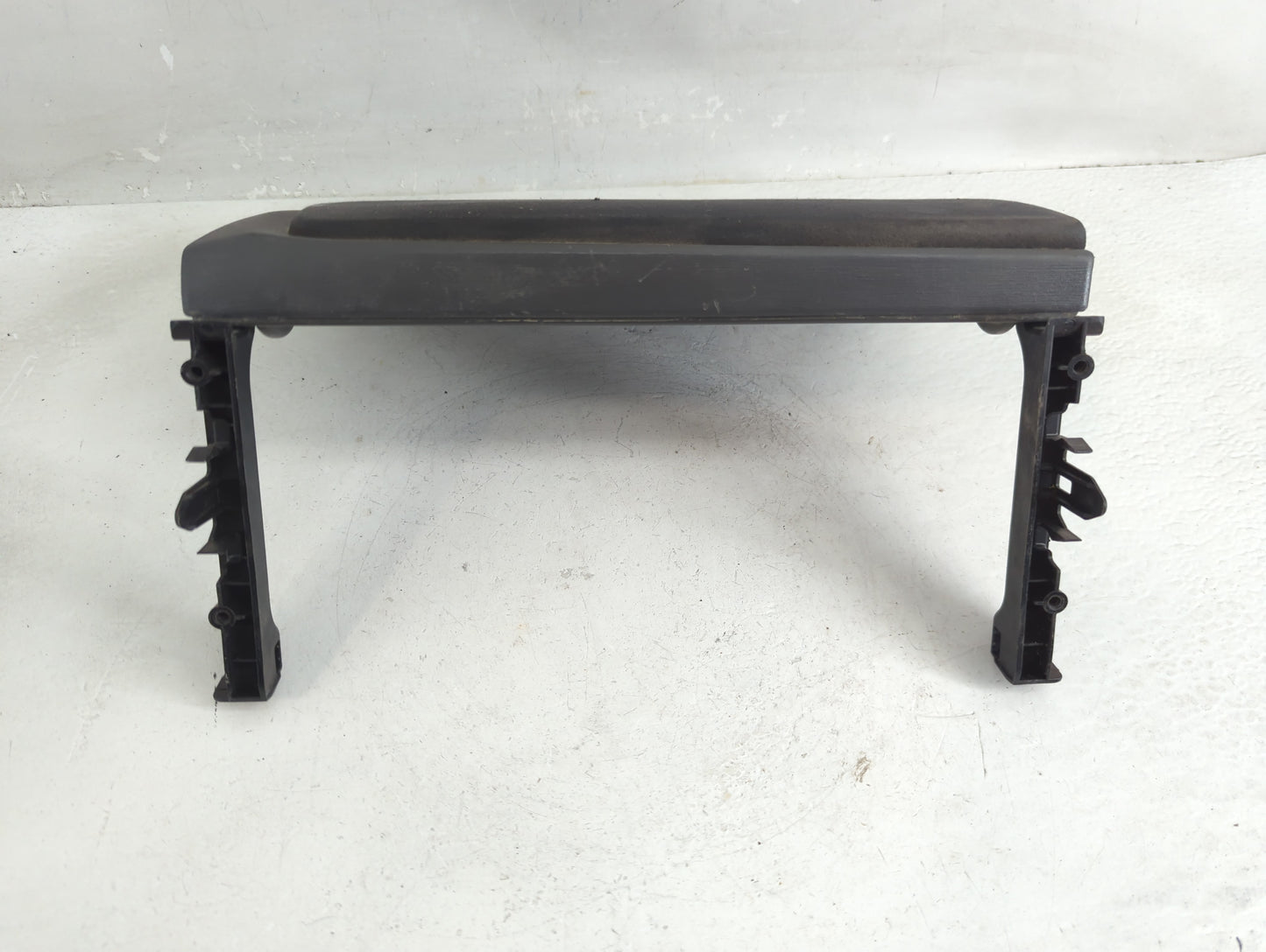 2014 Toyota Prius Center Console Armrest Cover Lid P/N:58962-47031 Fits OEM Used Auto Parts - Oemusedautoparts1.com