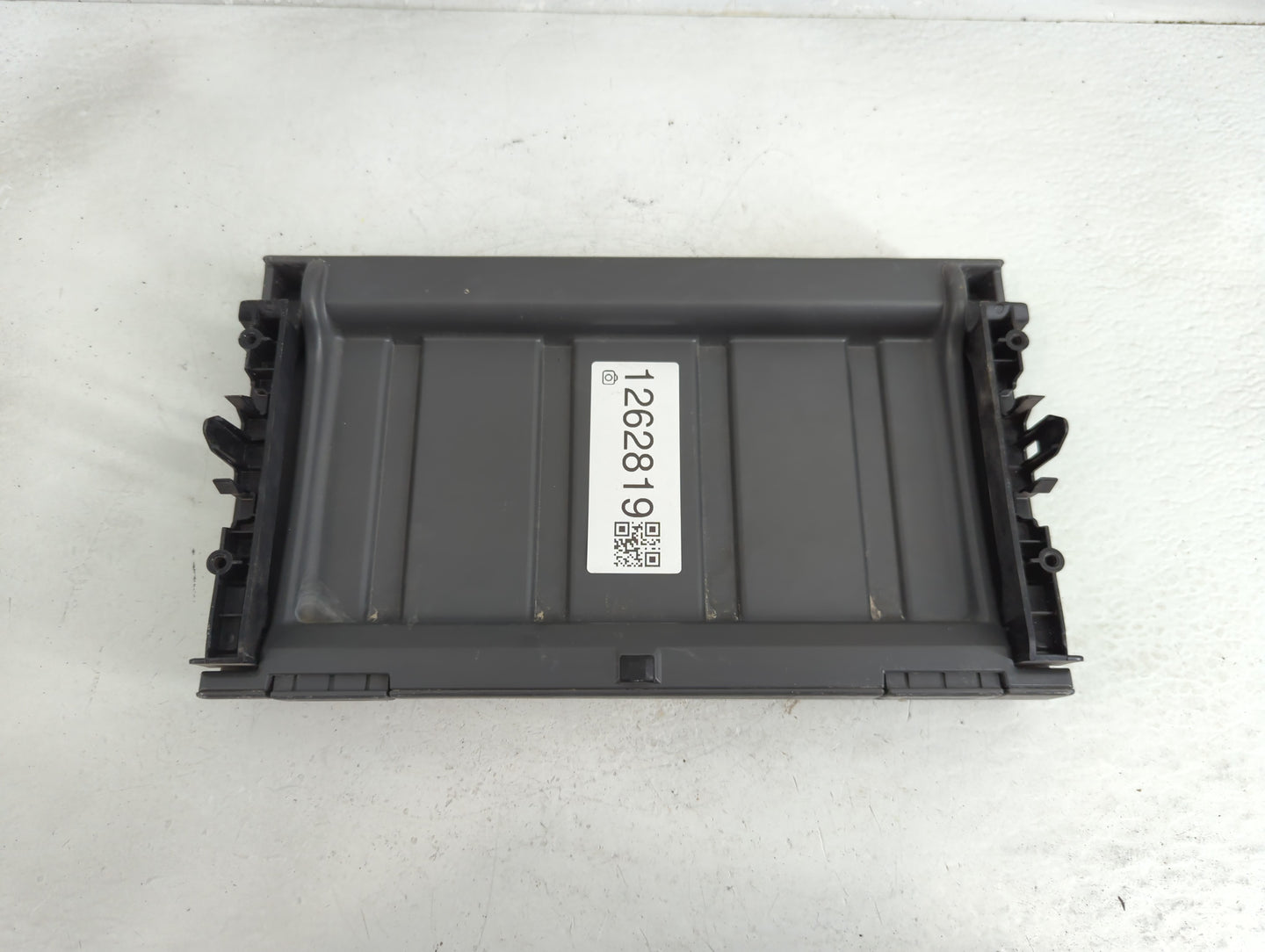 2014 Toyota Prius Center Console Armrest Cover Lid P/N:58962-47031 Fits OEM Used Auto Parts - Oemusedautoparts1.com