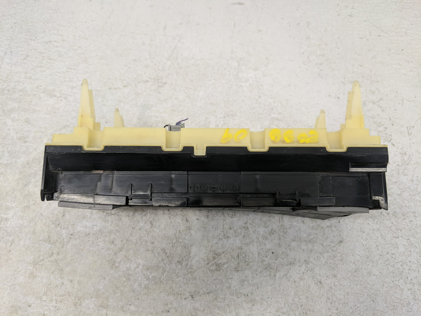 2013-2015 Toyota Prius Climate Control Module Temperature AC/Heater Replacement P/N:75D726 Fits Fits 2013 2014 2015 OEM Used