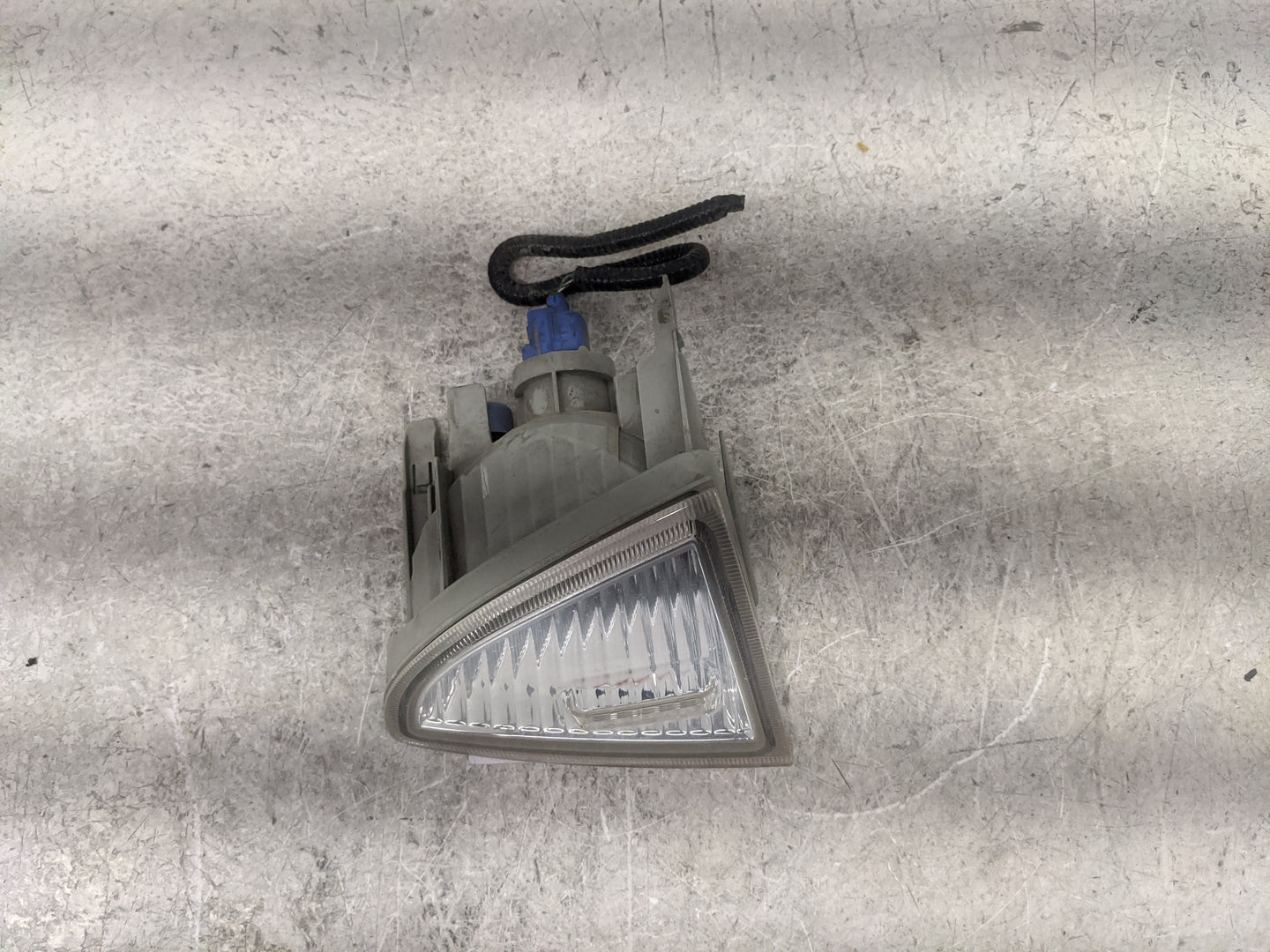 Toyota Prius Driver Left Oem Front Light Lamp - Oemusedautoparts1.com