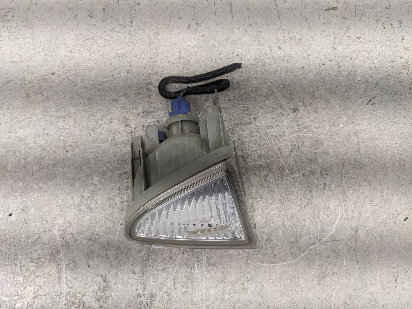 Toyota Prius Driver Left Oem Front Light Lamp - Oemusedautoparts1.com