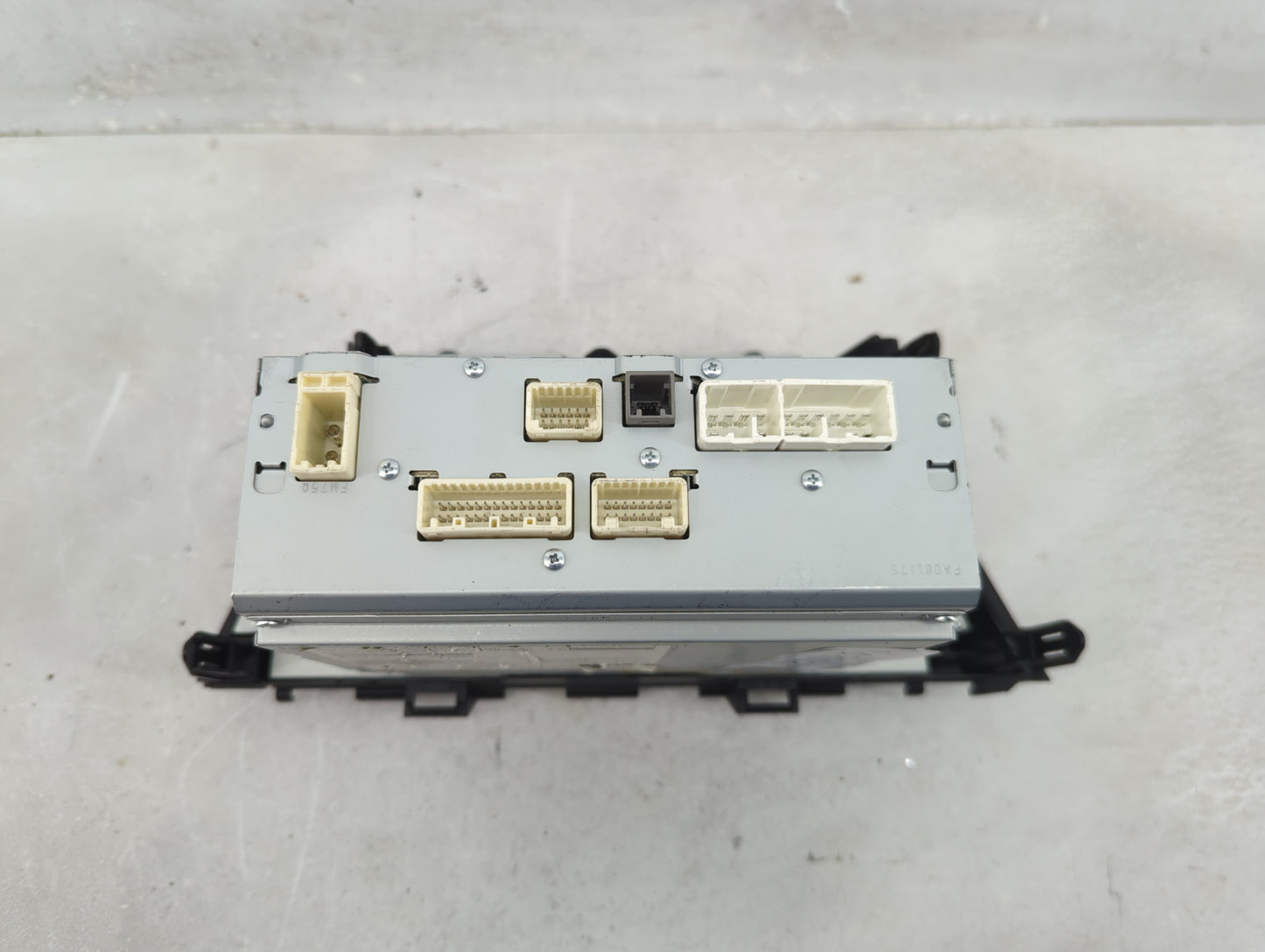 2012-2014 Toyota Prius Radio AM FM Cd Player Receiver Replacement P/N:86140-47010 CV-VS01E14D Fits Fits 2012 2013 2014 OEM U