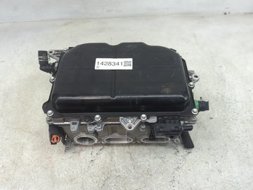 2012-2015 Toyota Prius Hybrid DC Synergy Drive Power Inverter P/N:G9200-47230 Fits Fits 2012 2013 2014 2015 OEM Used Auto Pa