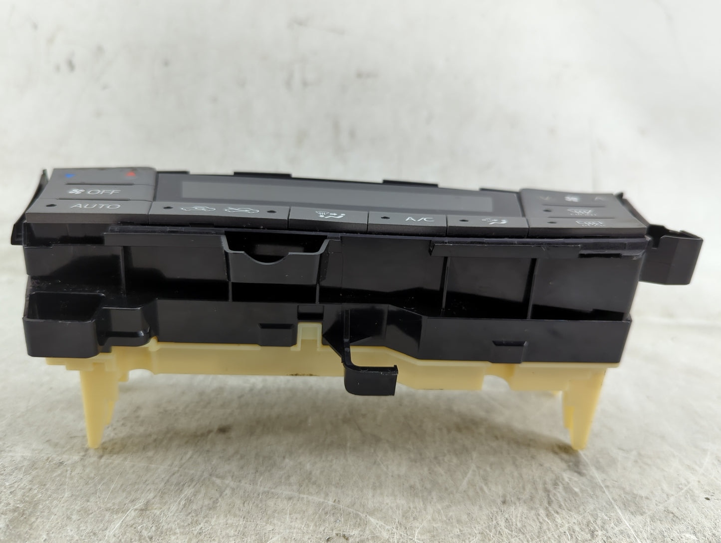2013-2015 Toyota Prius Climate Control Module Temperature AC/Heater Replacement P/N:75D726 Fits Fits 2013 2014 2015 OEM Used