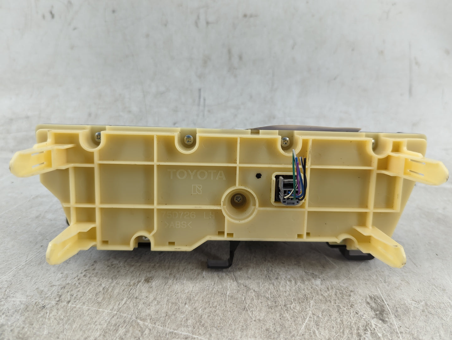 2013-2015 Toyota Prius Climate Control Module Temperature AC/Heater Replacement P/N:75D726 Fits Fits 2013 2014 2015 OEM Used