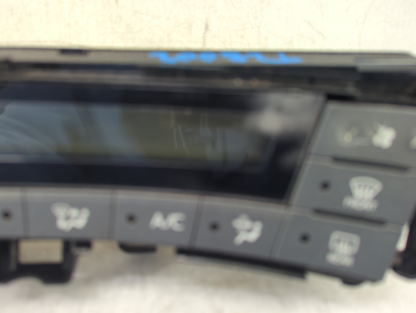 2013-2015 Toyota Prius Climate Control Module Temperature AC/Heater Replacement P/N:75D726 Fits Fits 2013 2014 2015 OEM Used
