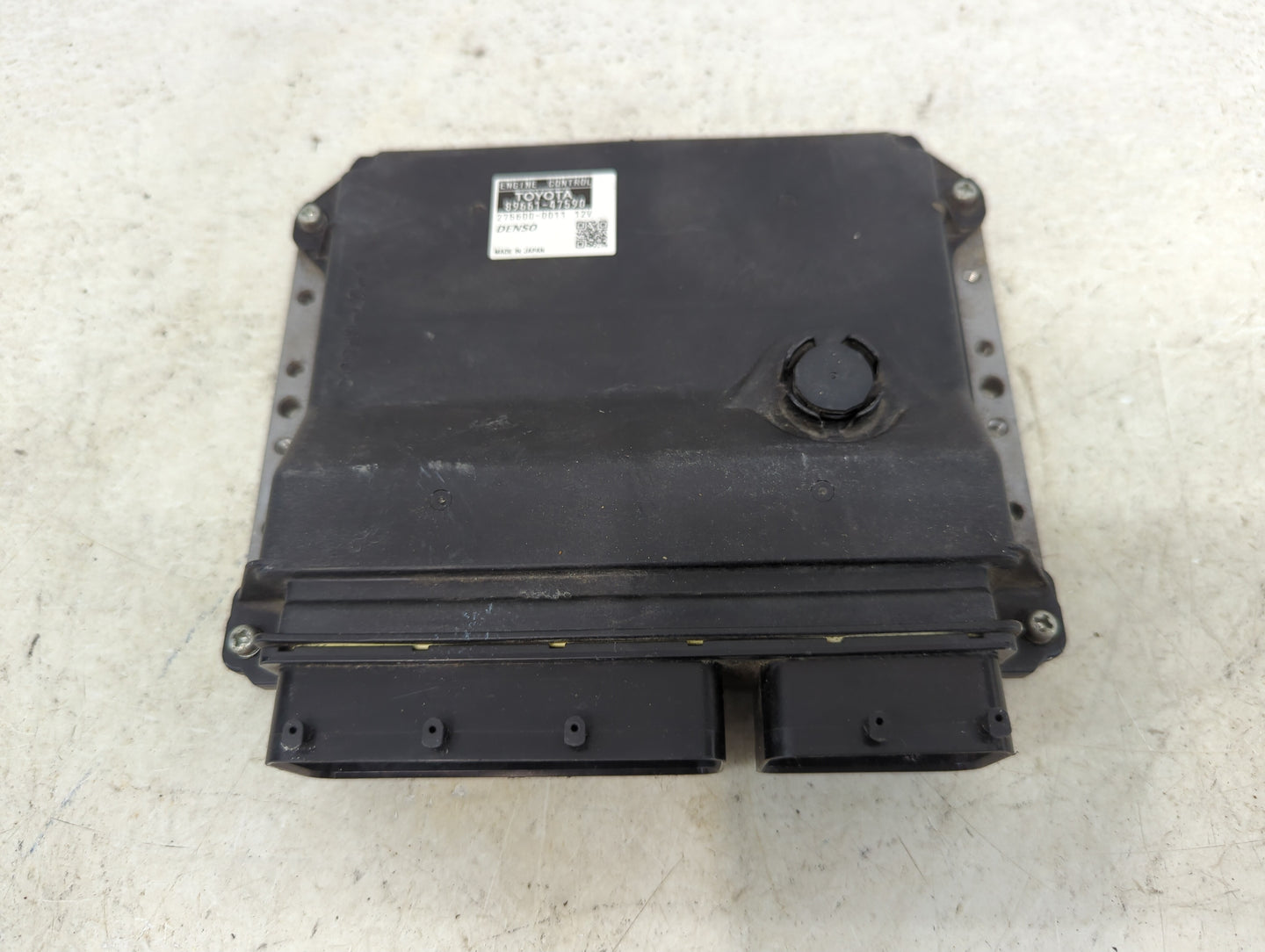 2014 Toyota Prius PCM Engine Control Computer ECU ECM PCU OEM P/N:89661-47590 275600-0011 Fits OEM Used Auto Parts - Oemused