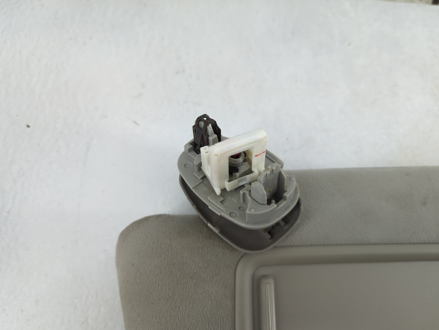 2012-2015 Toyota Prius Sun Visor Shade Replacement Driver Left Mirror Fits Fits 2012 2013 2014 2015 OEM Used Auto Parts - Oe