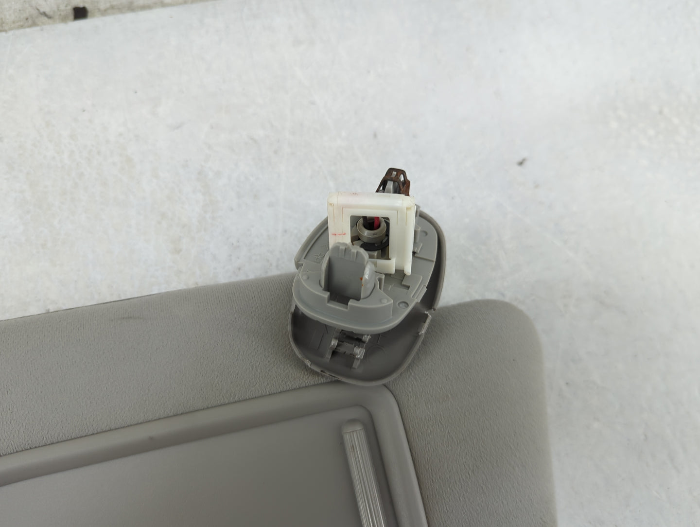 2010-2015 Toyota Prius Sun Visor Shade Replacement Passenger Right Mirror Fits Fits 2010 2011 2012 2013 2014 2015 OEM Used A
