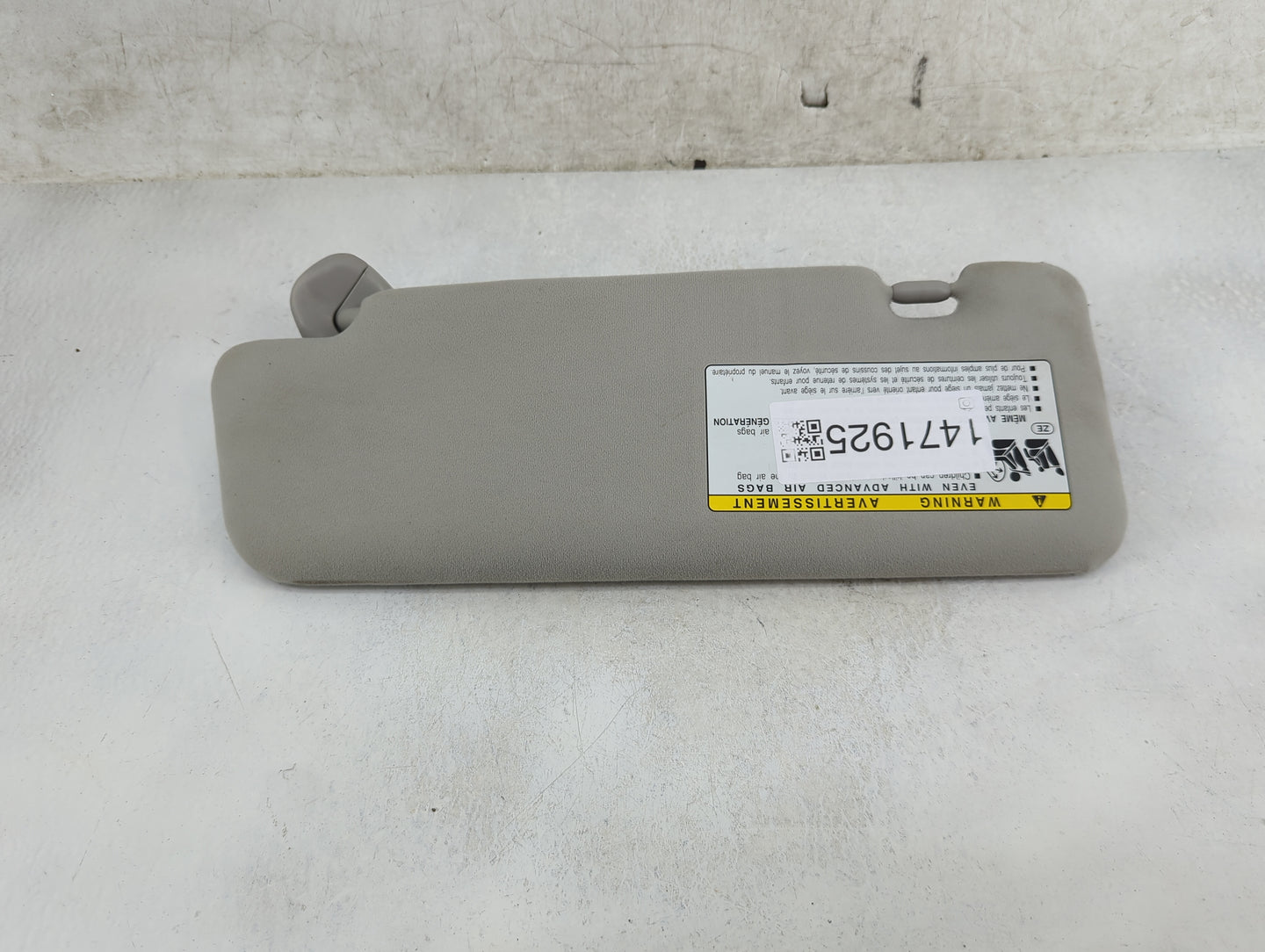 2010-2015 Toyota Prius Sun Visor Shade Replacement Passenger Right Mirror Fits Fits 2010 2011 2012 2013 2014 2015 OEM Used A