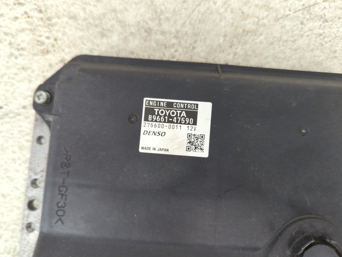 2014 Toyota Prius PCM Engine Control Computer ECU ECM PCU OEM P/N:89661-47590 275600-0011 Fits OEM Used Auto Parts - Oemused