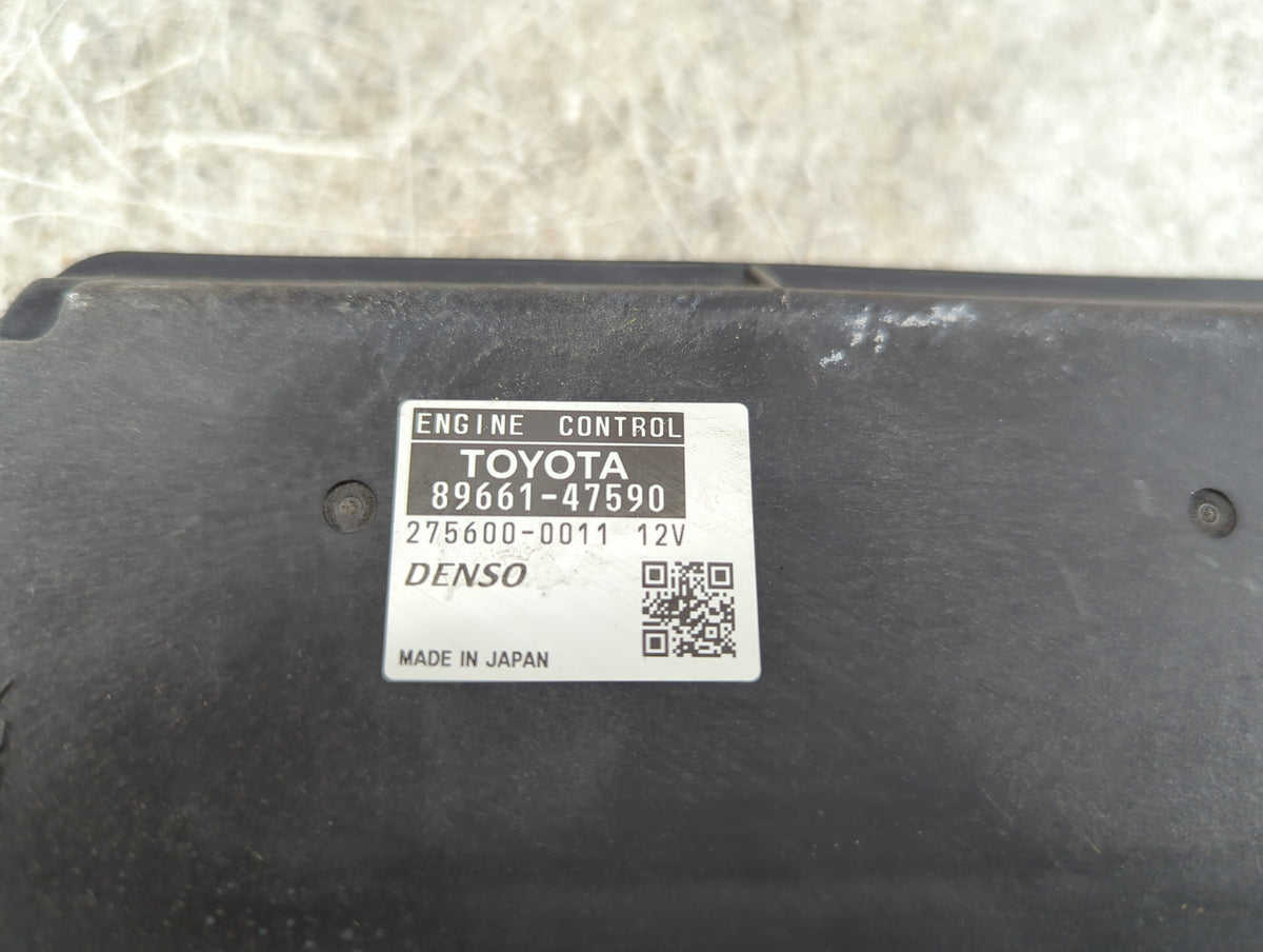 2014 Toyota Prius PCM Engine Control Computer ECU ECM PCU OEM P/N:89661-47590 275600-0011 Fits OEM Used Auto Parts - Oemused