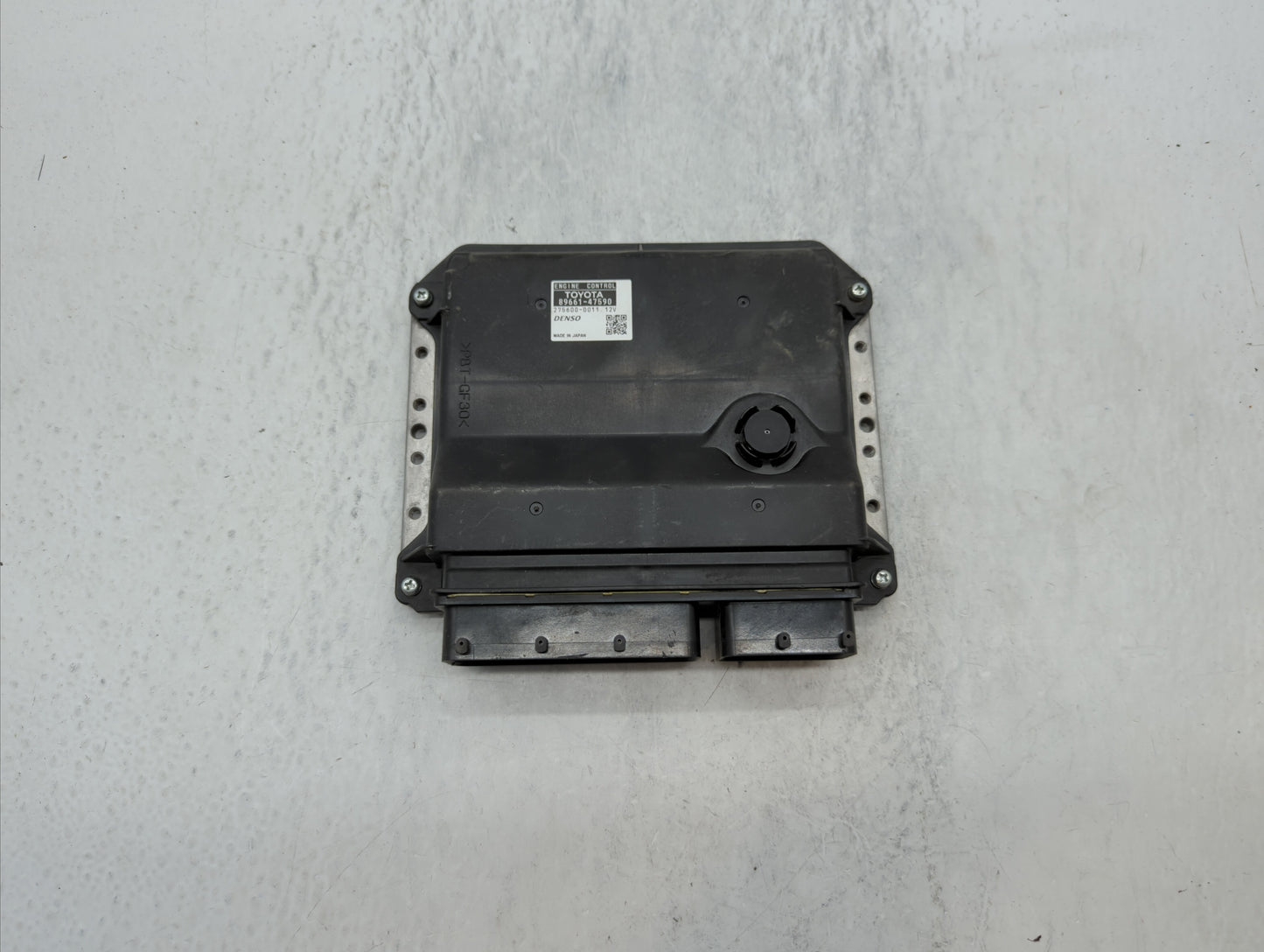 2014 Toyota Prius PCM Engine Control Computer ECU ECM PCU OEM P/N:89661-47590 Fits OEM Used Auto Parts - Oemusedautoparts1.c