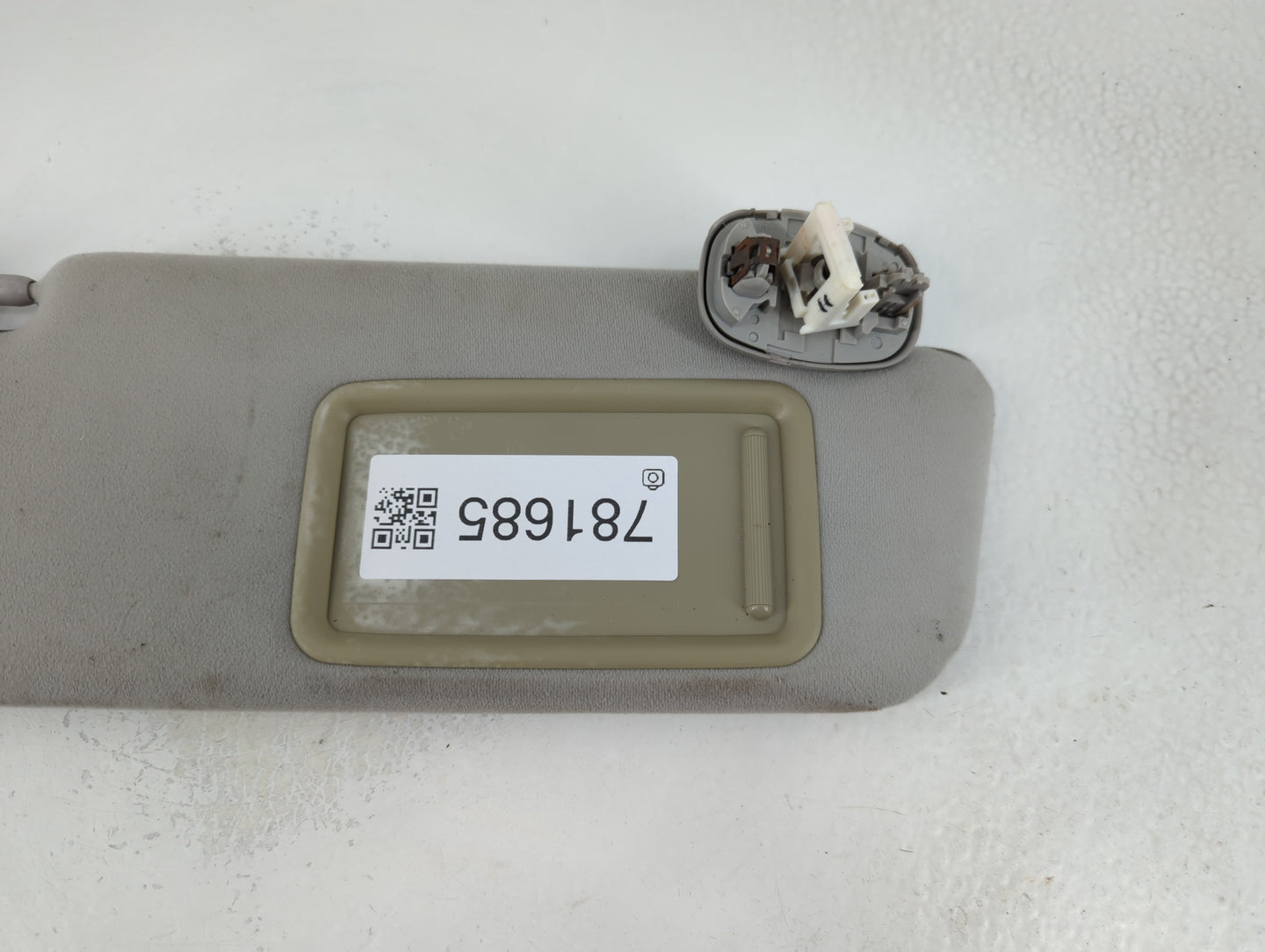 2010-2015 Toyota Prius Sun Visor Shade Replacement Passenger Right Mirror Fits Fits 2010 2011 2012 2013 2014 2015 OEM Used A